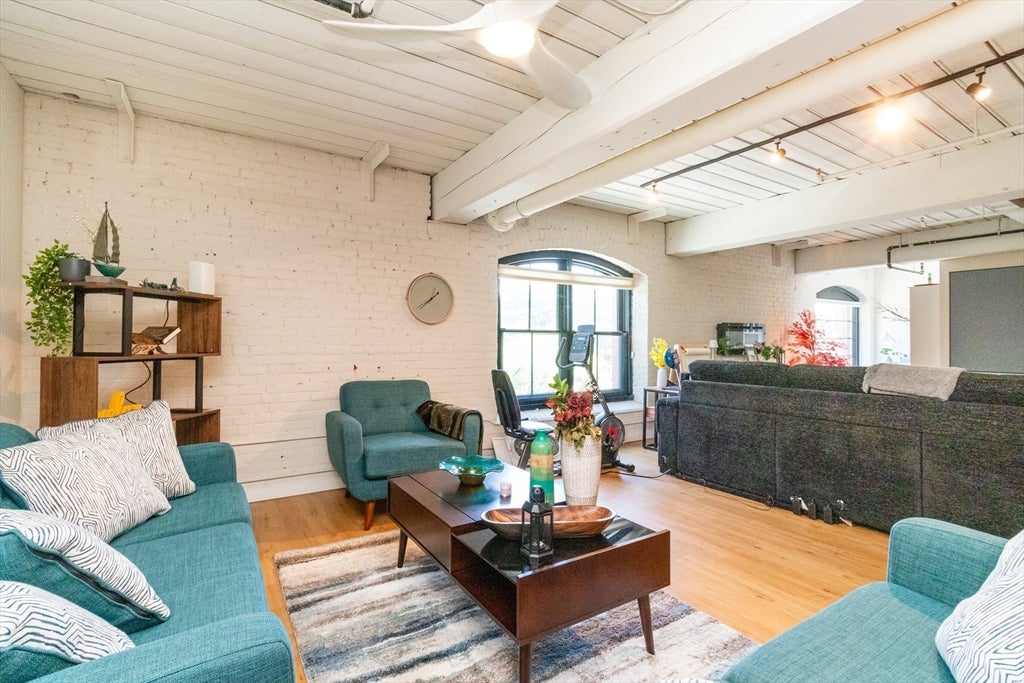 55 Sterling St #203, Clinton, MA Photo #17