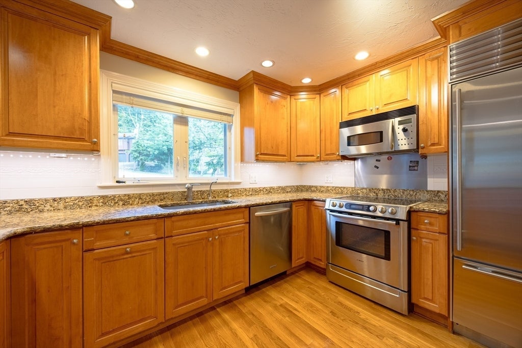 6 Peach Tree Ln #6, Newton, MA, 6 Peach Tree Ln #6, Newton, MA Photo #11