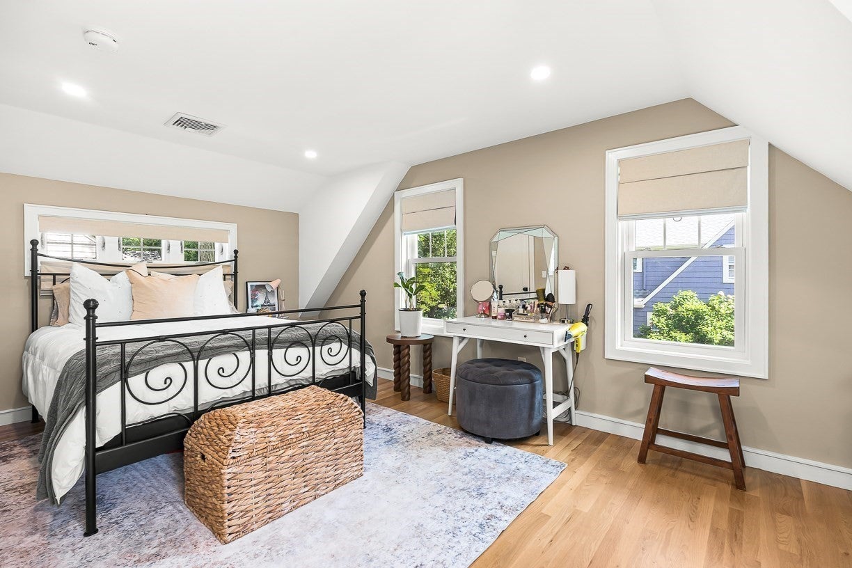 57 Glendale Ave, Melrose, MA Photo #26