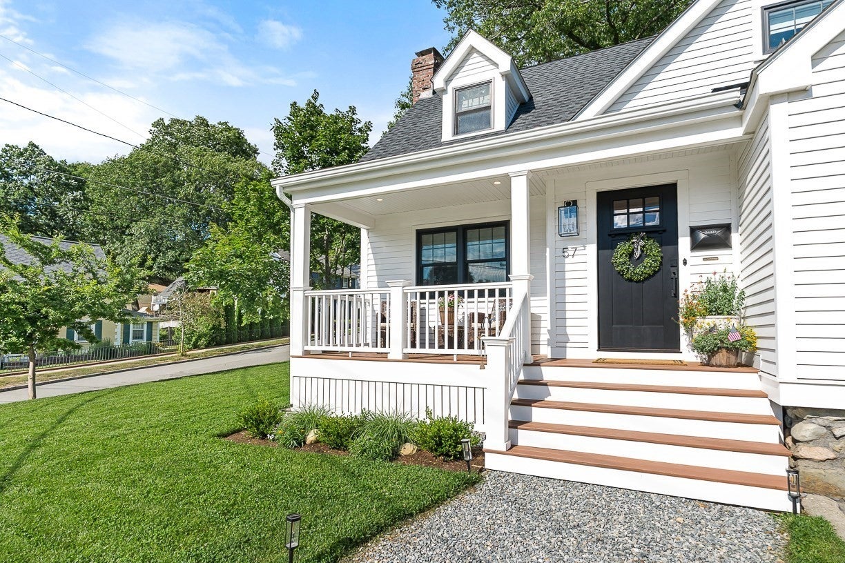 57 Glendale Ave