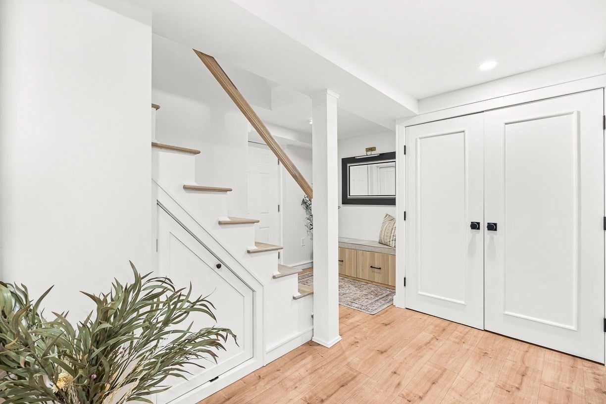 57 Glendale Ave, Melrose, MA Photo #30