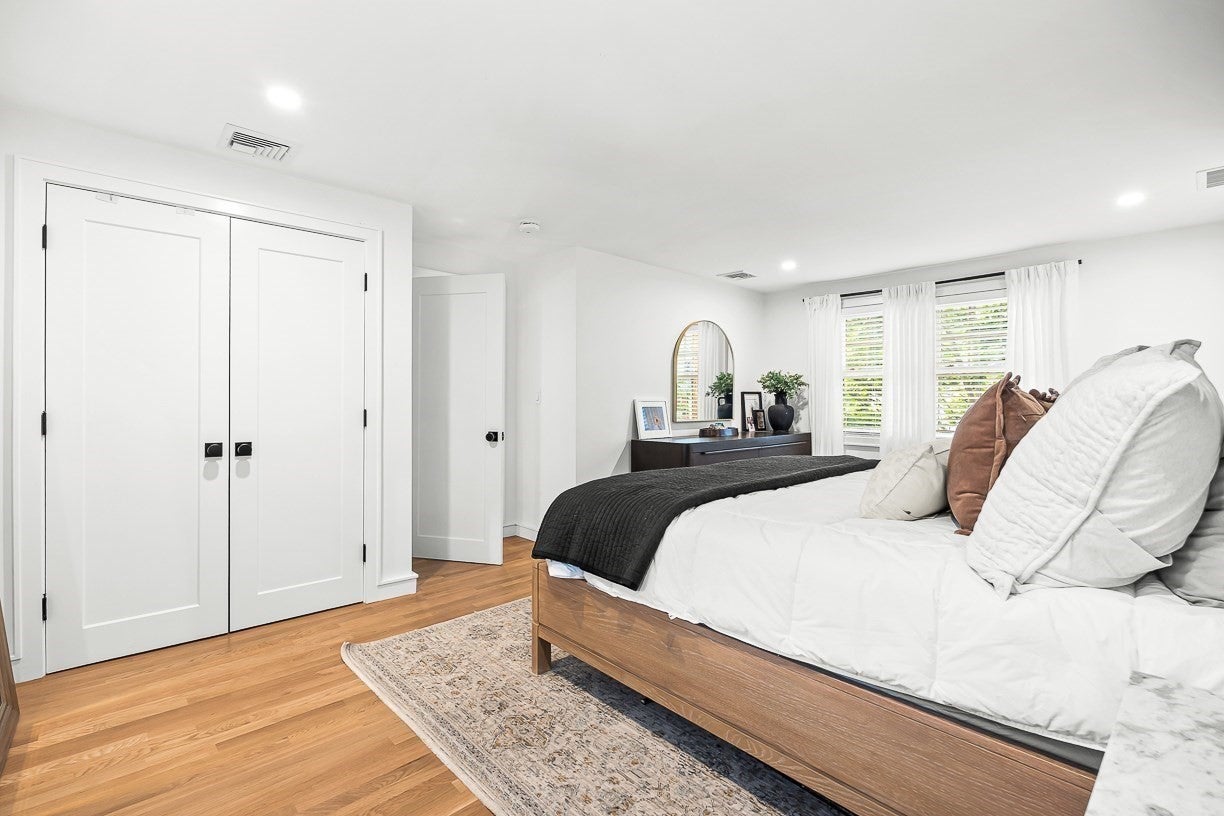 57 Glendale Ave, Melrose, MA Photo #23