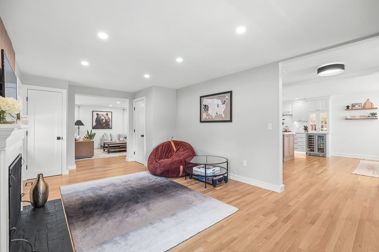 57 Glendale Ave, Melrose, MA Photo #17