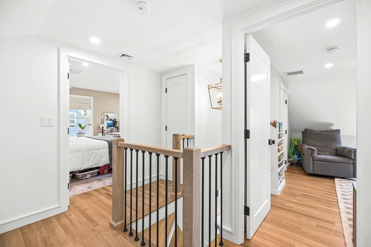 57 Glendale Ave, Melrose, MA Photo #19