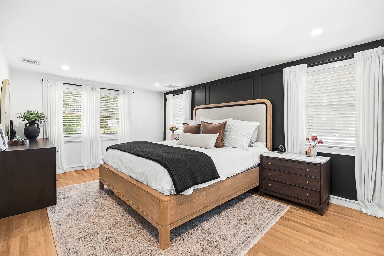 57 Glendale Ave, Melrose, MA Photo #22