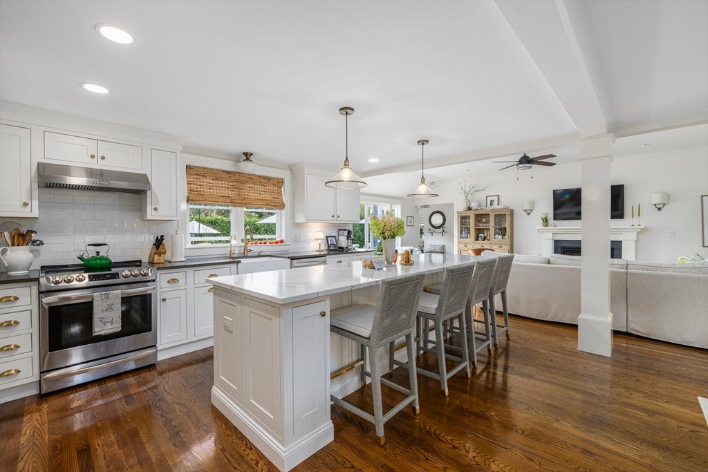 129 Fieldwood Ave, Seekonk, MA, 129 Fieldwood Ave, Seekonk, MA Photo #4