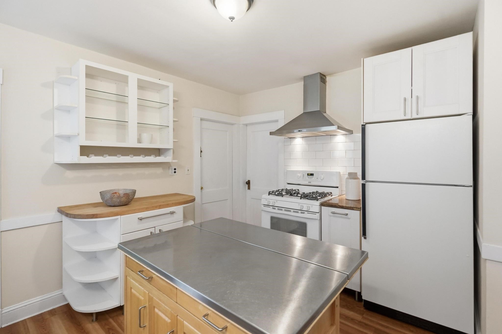 22-24 Teel Street #1, Arlington, MA Photo #17