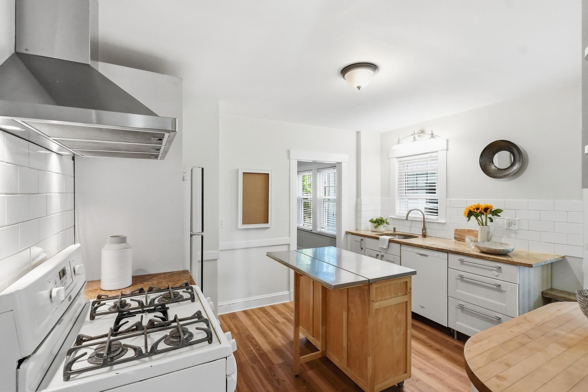 22-24 Teel Street #1, Arlington, MA Photo #12