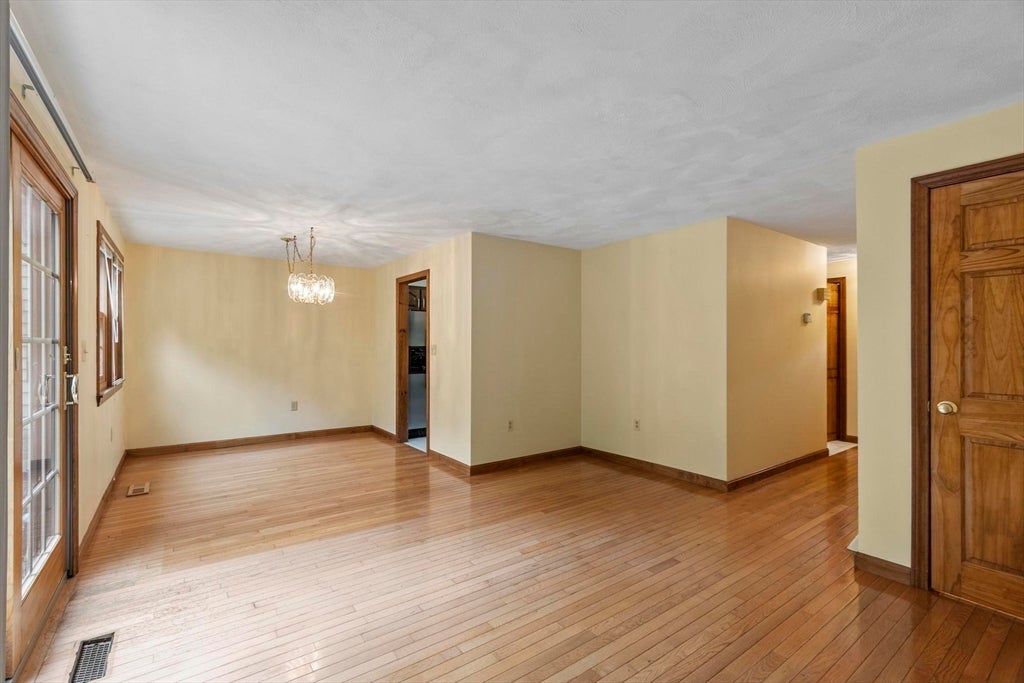 124 Apache Way #124, Tewksbury, MA, 124 Apache Way #124, Tewksbury, MA Photo #8