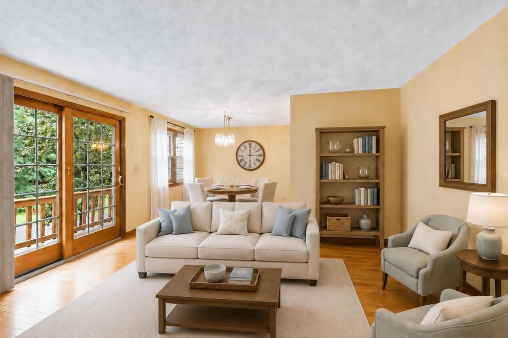 124 Apache Way 124