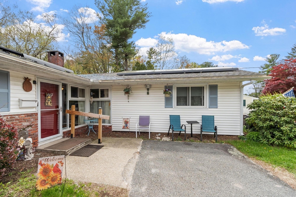 40 Ruthellen Road, Chelmsford, MA Photo #5