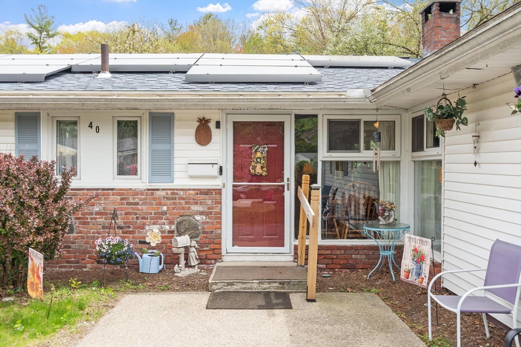 40 Ruthellen Road, Chelmsford, MA Photo #1