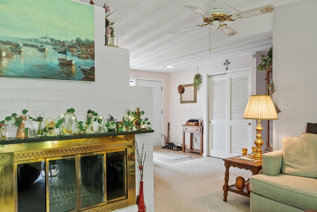 40 Ruthellen Road, Chelmsford, MA Photo #20
