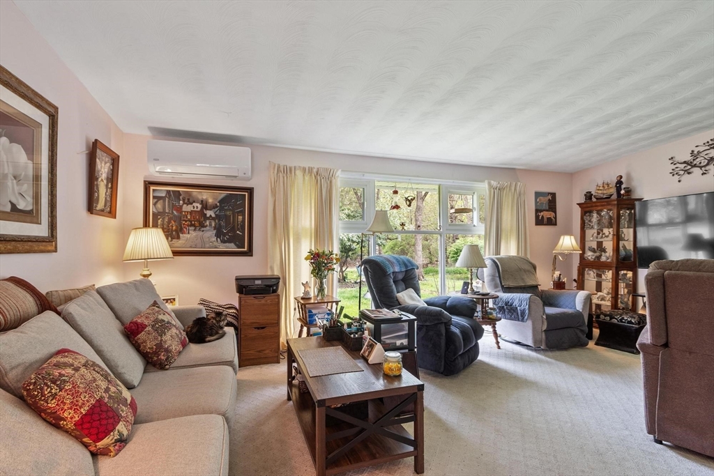 40 Ruthellen Road, Chelmsford, MA Photo #19
