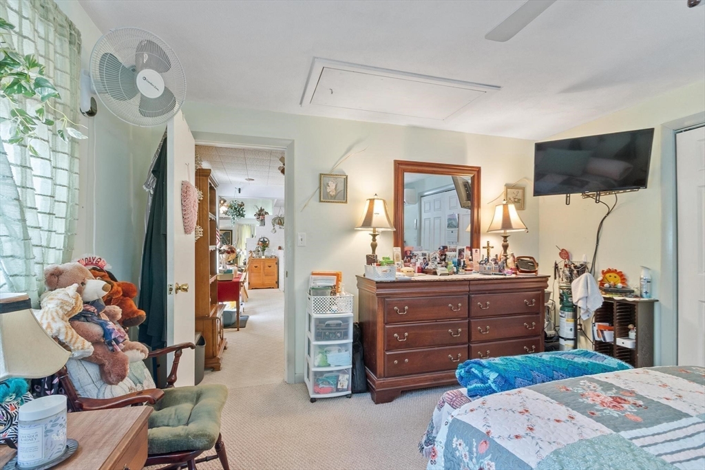 40 Ruthellen Road, Chelmsford, MA Photo #28