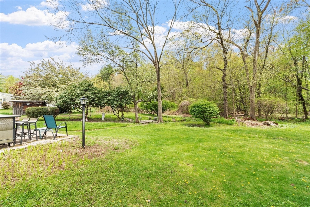 40 Ruthellen Road, Chelmsford, MA Photo #9