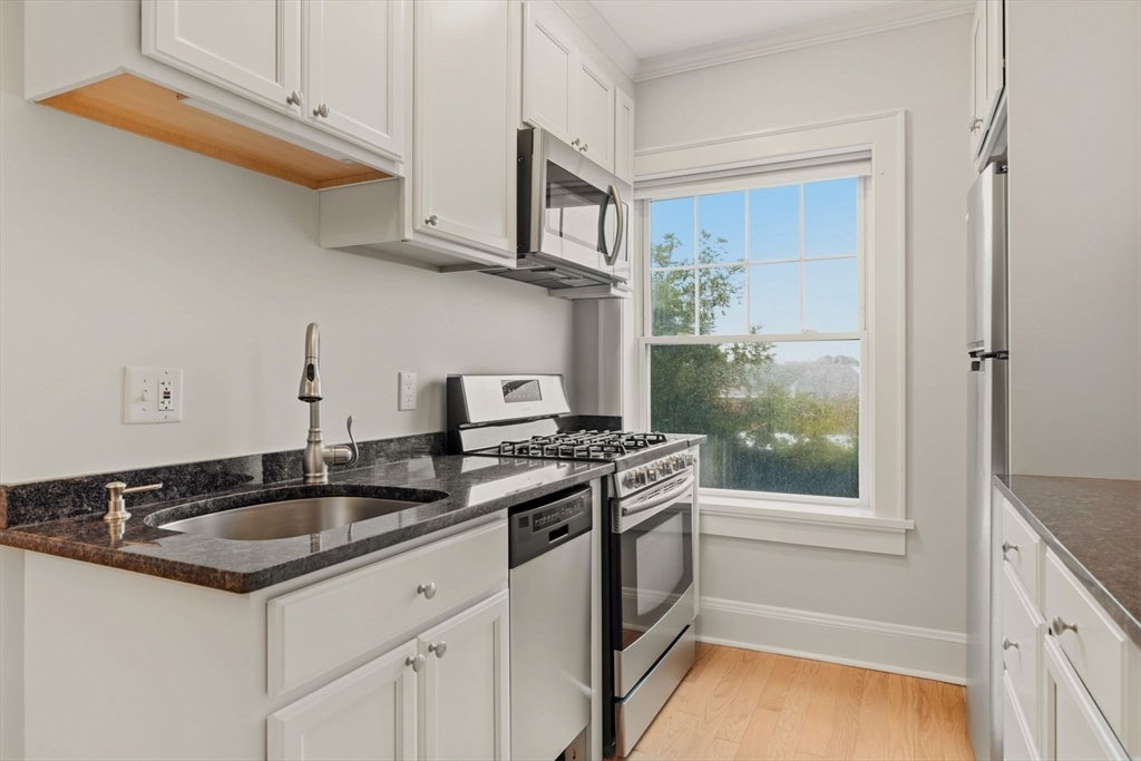 21 Bradlee Rd #32, Medford, MA, 21 Bradlee Rd #32, Medford, MA Photo #8