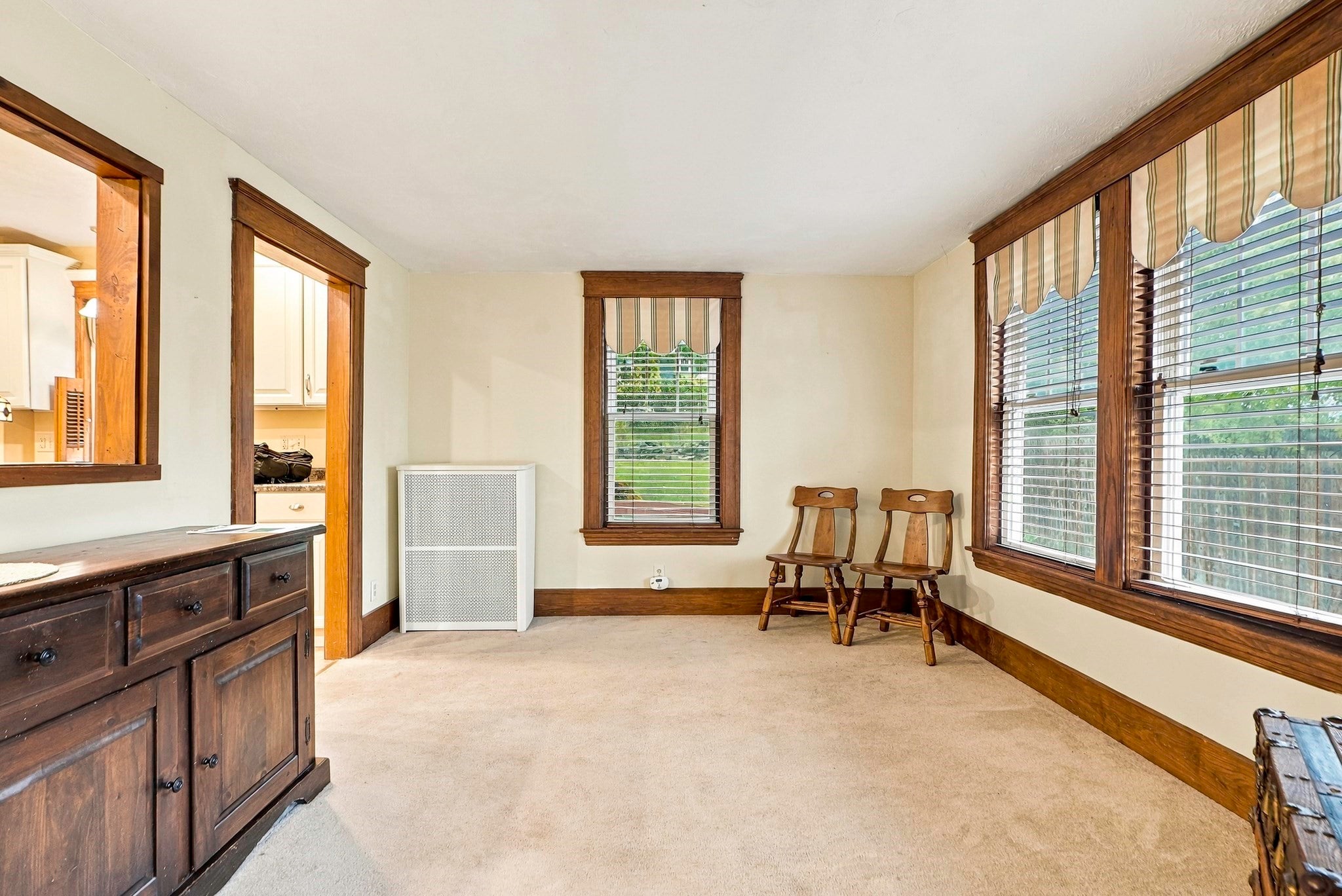 48 Barnard Rd, Worcester, MA Photo #17