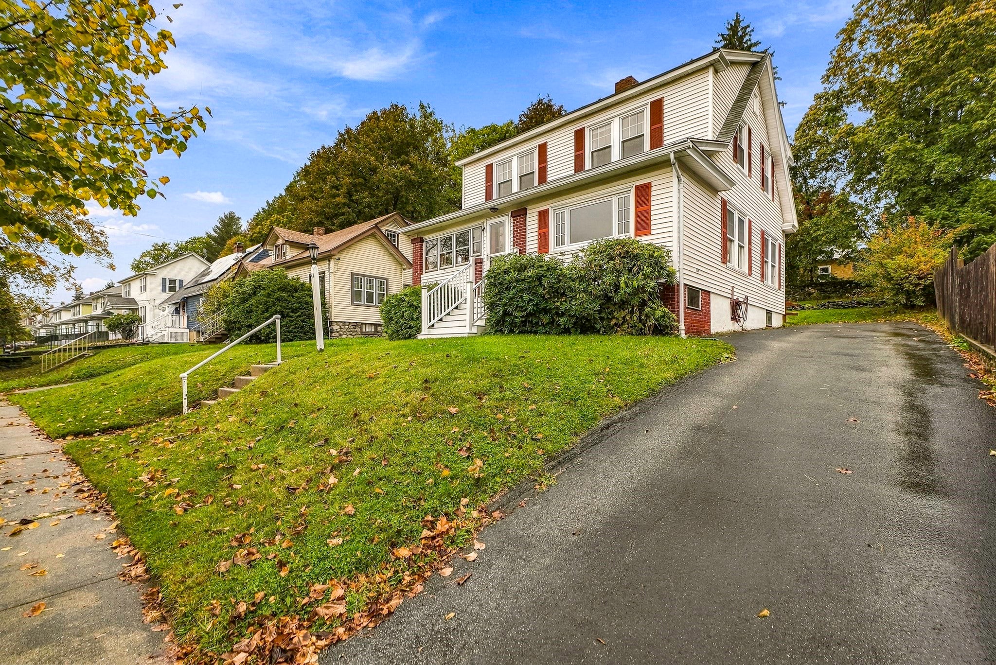 48 Barnard Rd, Worcester, MA Photo #2