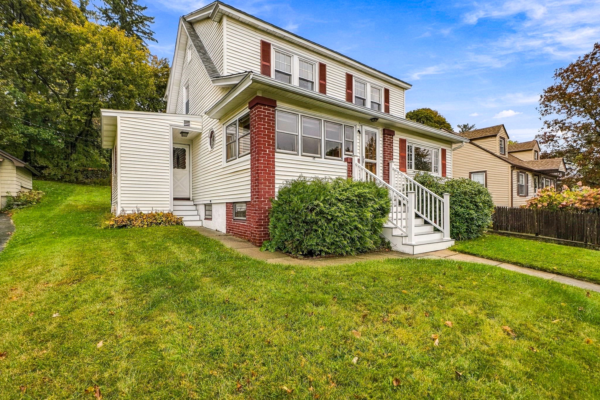 48 Barnard Rd, Worcester, MA Photo #3