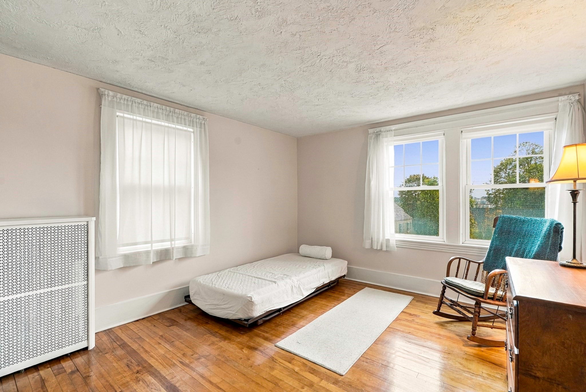 48 Barnard Rd, Worcester, MA Photo #34