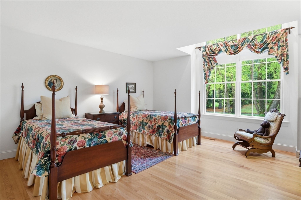 64 Prynnwood Road, Longmeadow, MA Photo #28