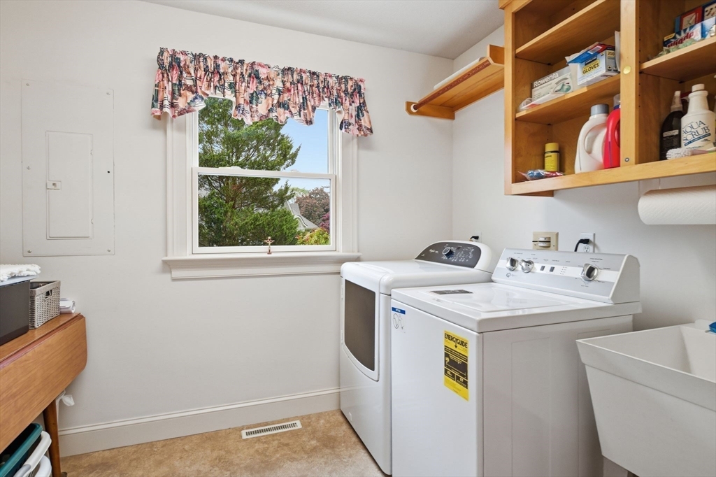 64 Prynnwood Road, Longmeadow, MA Photo #34