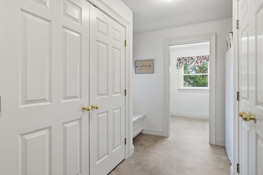 64 Prynnwood Road, Longmeadow, MA Photo #33