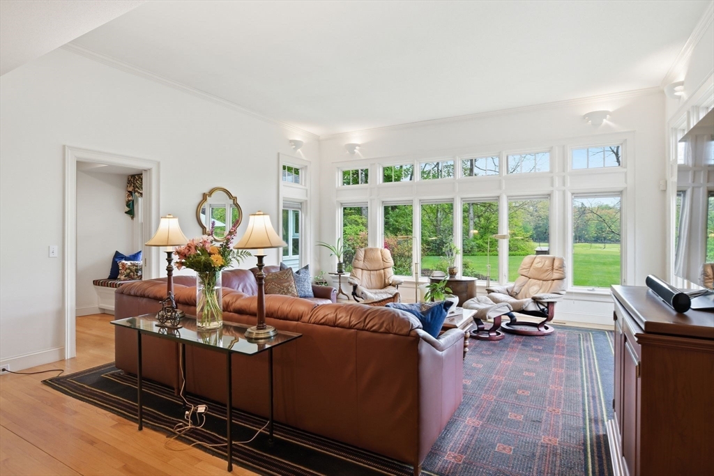 64 Prynnwood Road, Longmeadow, MA Photo #16