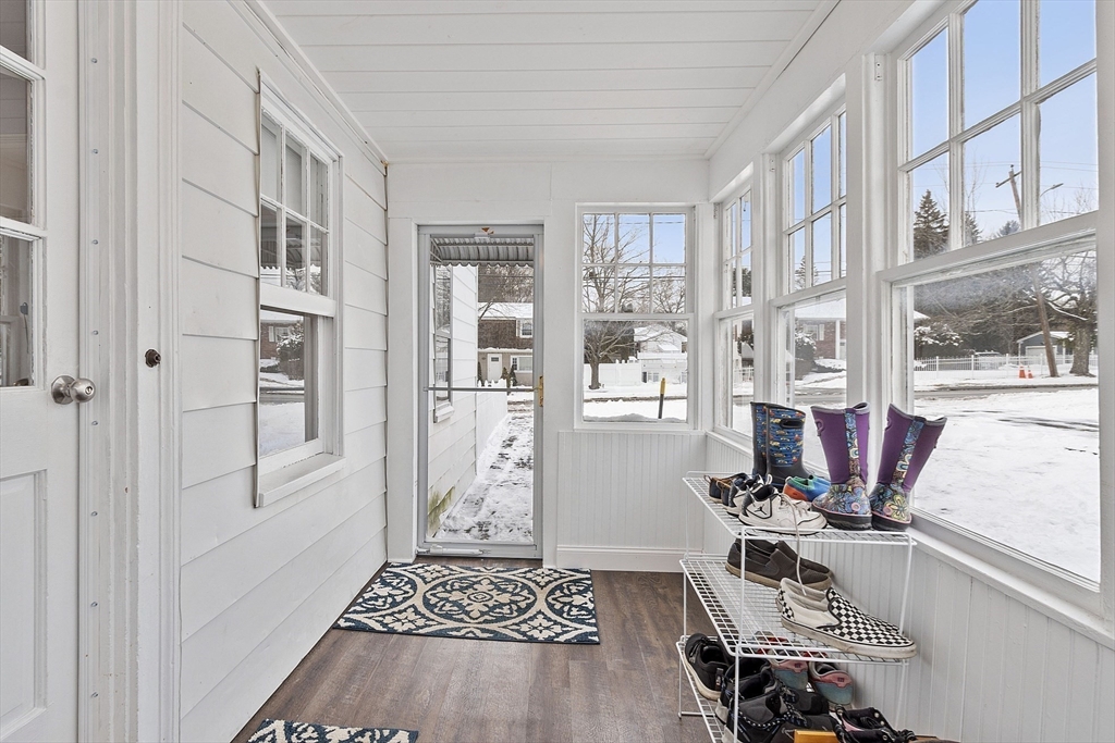 232 Lowell St
