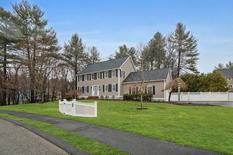 8 Gable Way Medway MA 02053