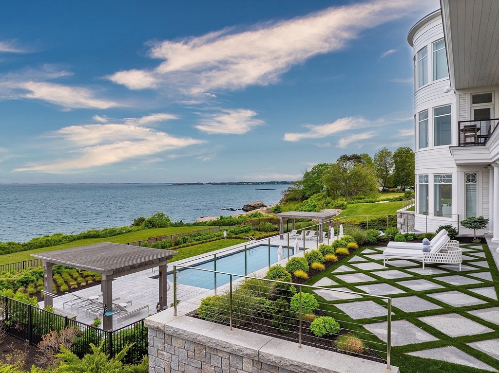 35 Littles Point Road S101