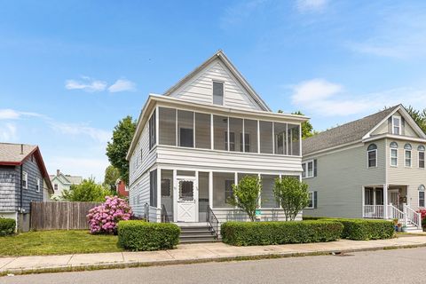 75 Norcross St Lowell MA 01851