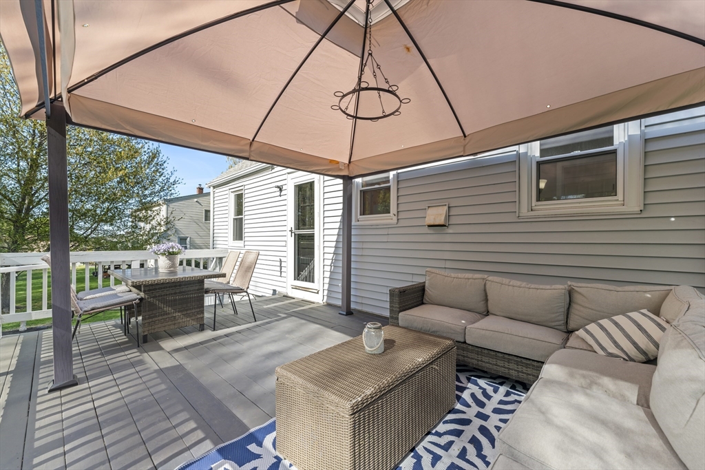 65 Meadow Brook Rd