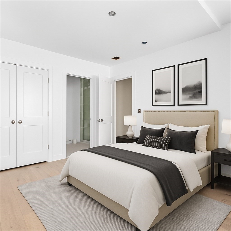 Cambridge, Massachusetts 02141, United States, 2 Bedrooms Bedrooms, ,2 BathroomsBathrooms,Residential,Active,251112