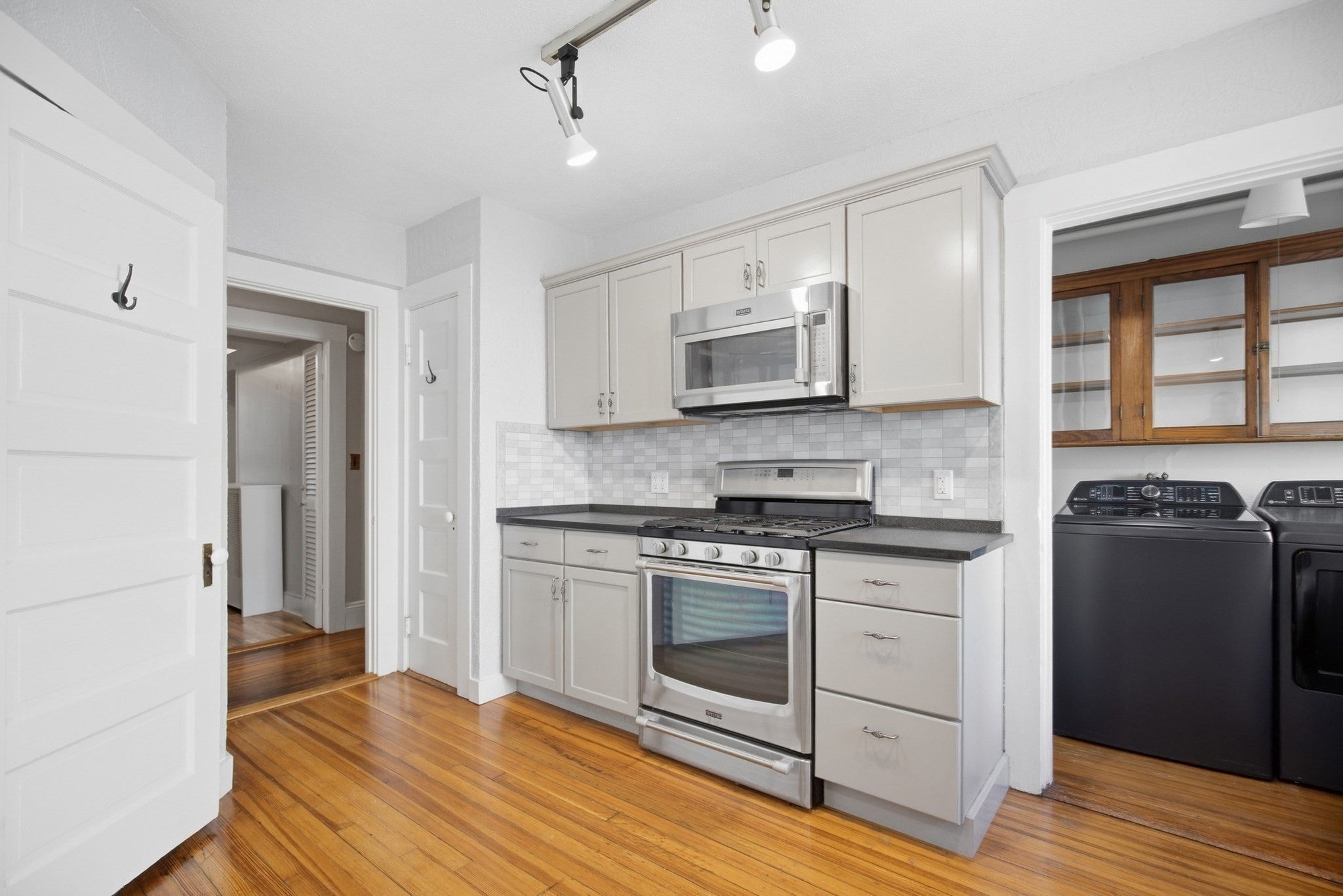 63 Harbor View Ave, Winthrop, MA, 63 Harbor View Ave, Winthrop, MA Photo #32