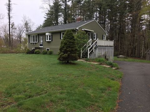 3 Old Village Rd Sturbridge MA 01566