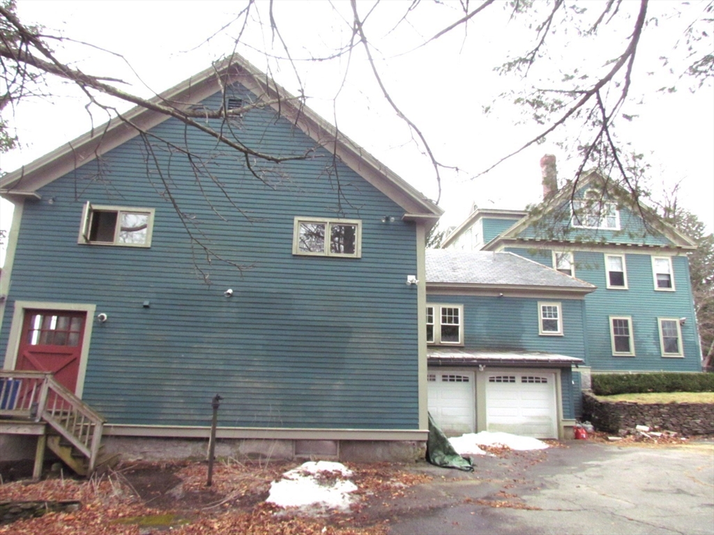 35 Leominster Road