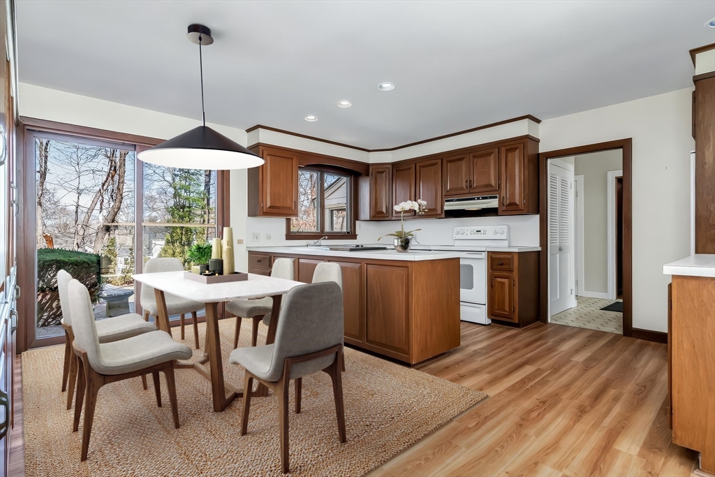 3 Overlook Dr