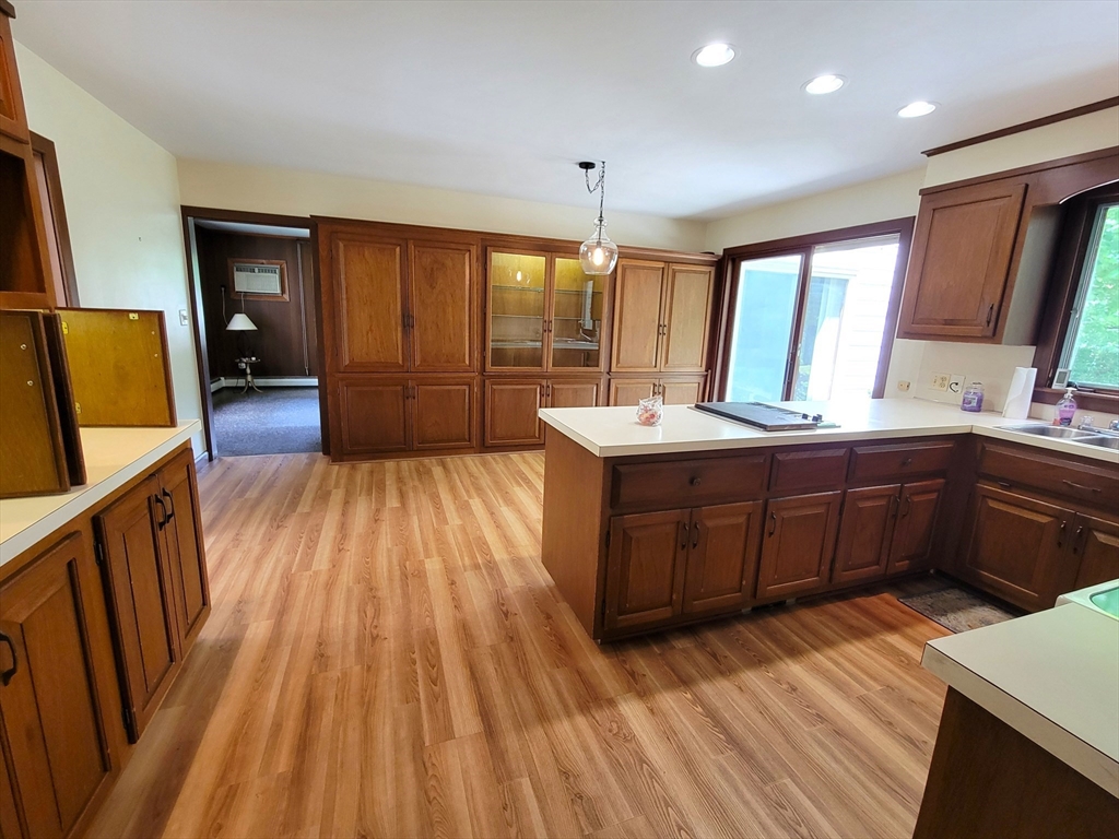 3 Overlook Dr
