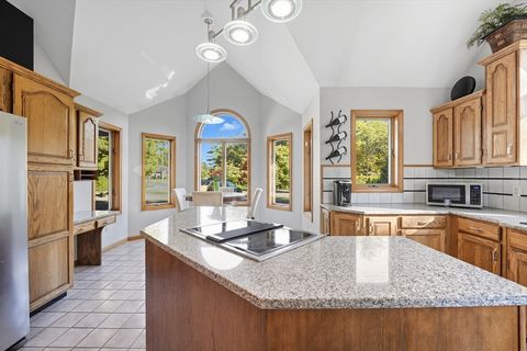 50 Russellville Rd Westfield MA 01085