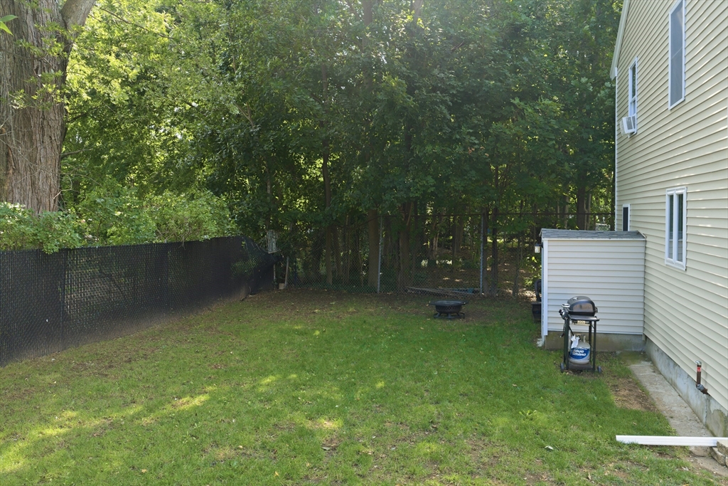 27-R Monroe St, Taunton, MA Photo #4