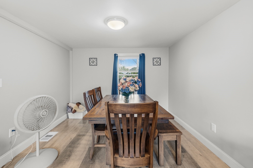27-R Monroe St, Taunton, MA Photo #11