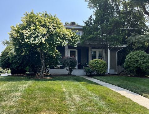 854 Brockton Ave Abington MA 02351