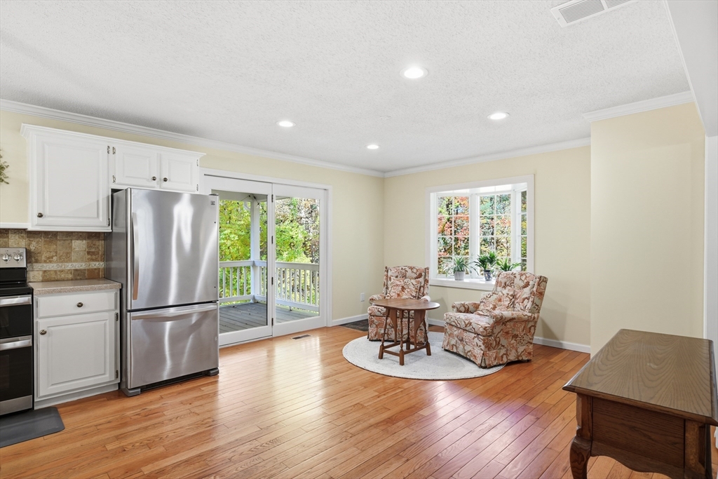 199 Munn Rd