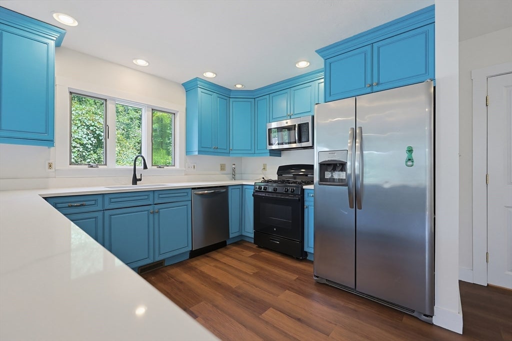 109 Pine Street, Franklin, MA, 109 Pine Street, Franklin, MA Photo #4