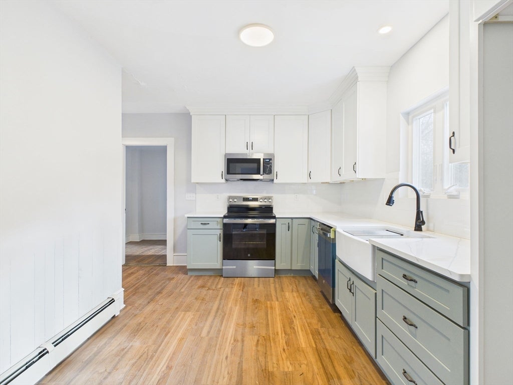 386 Bedford Street