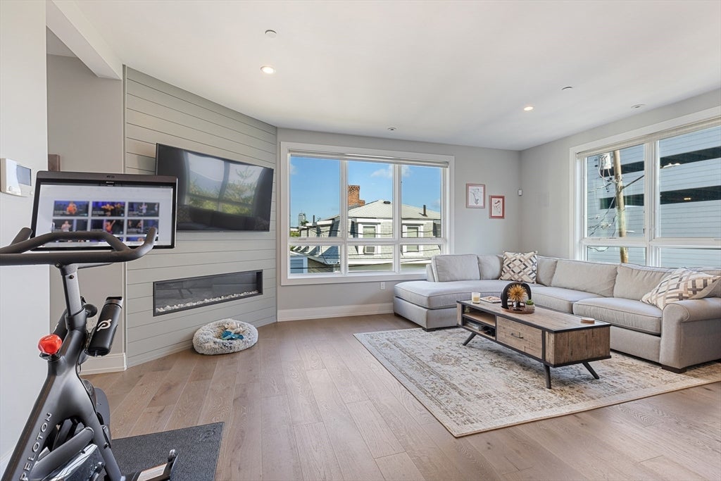 7 Baker Ct #1, Boston, MA, 7 Baker Ct #1, Boston, MA Photo #2