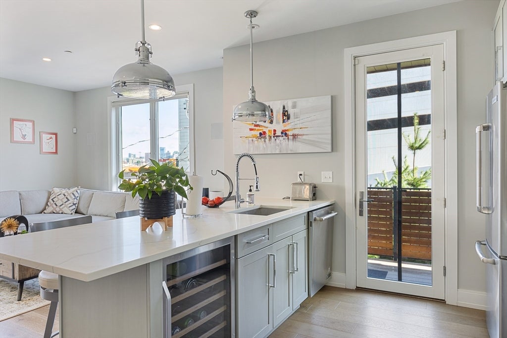 7 Baker Ct #1, Boston, MA, 7 Baker Ct #1, Boston, MA Photo #6