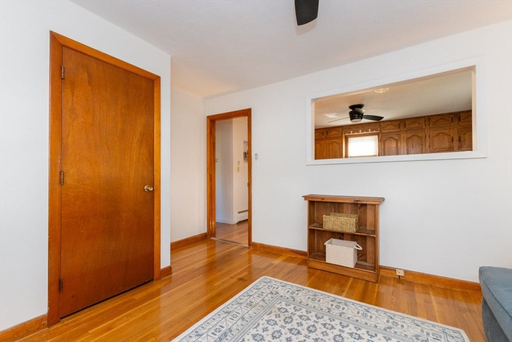 8 Siren St, Winthrop, MA, 8 Siren St, Winthrop, MA Photo #21